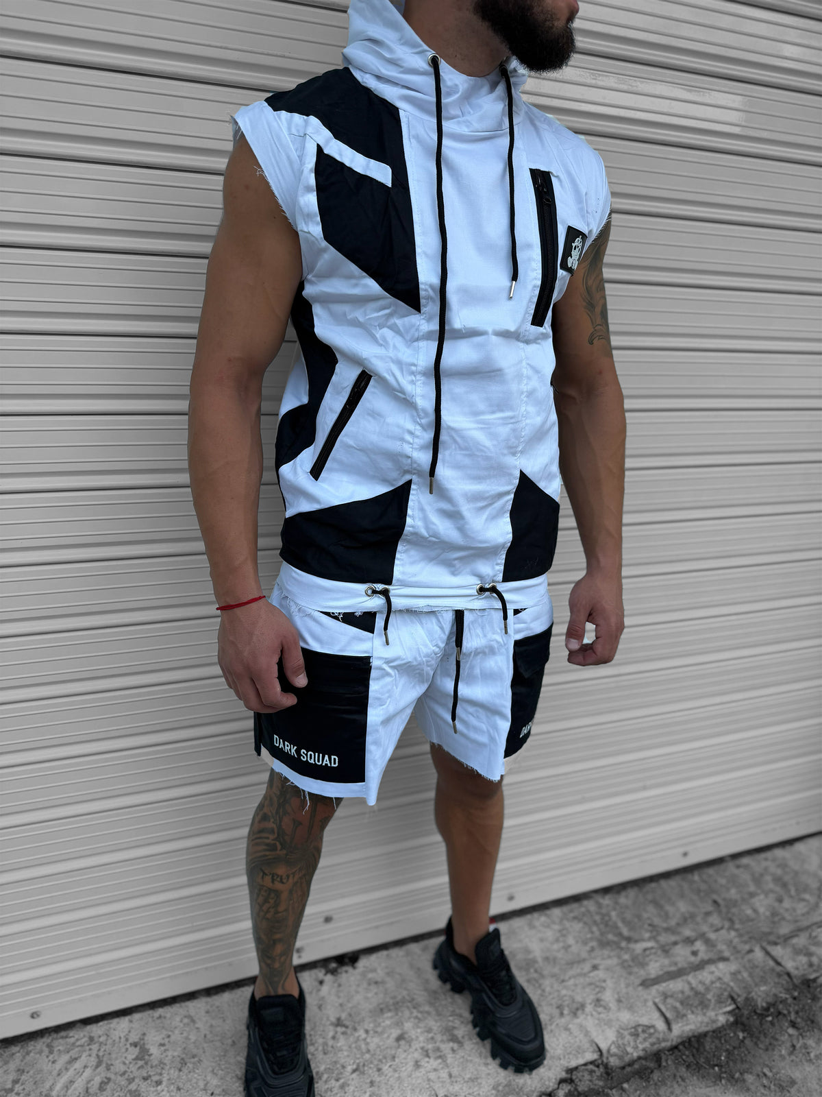 Бял Дънков "Denim" Екип "𝐃𝐀𝐑𝐊 𝐒𝐐𝐔𝐀𝐃"