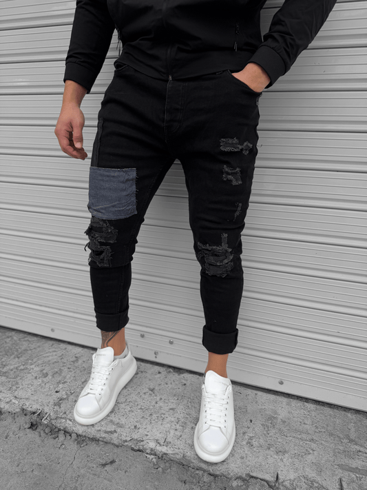 Черни Дънки с Кръпки "𝐃𝐑𝐄𝐗𝐄𝐋"