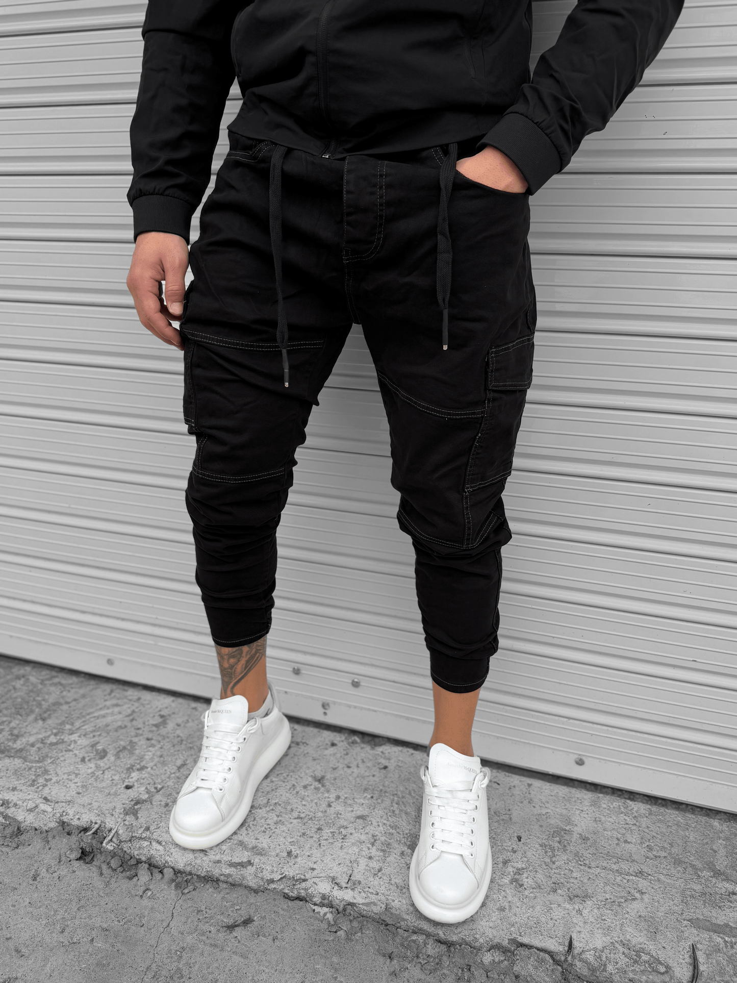 Черен Дънков Панталон "𝐁𝐋𝐀𝐂𝐊 𝐒𝐓𝐑𝐄𝐄𝐓"