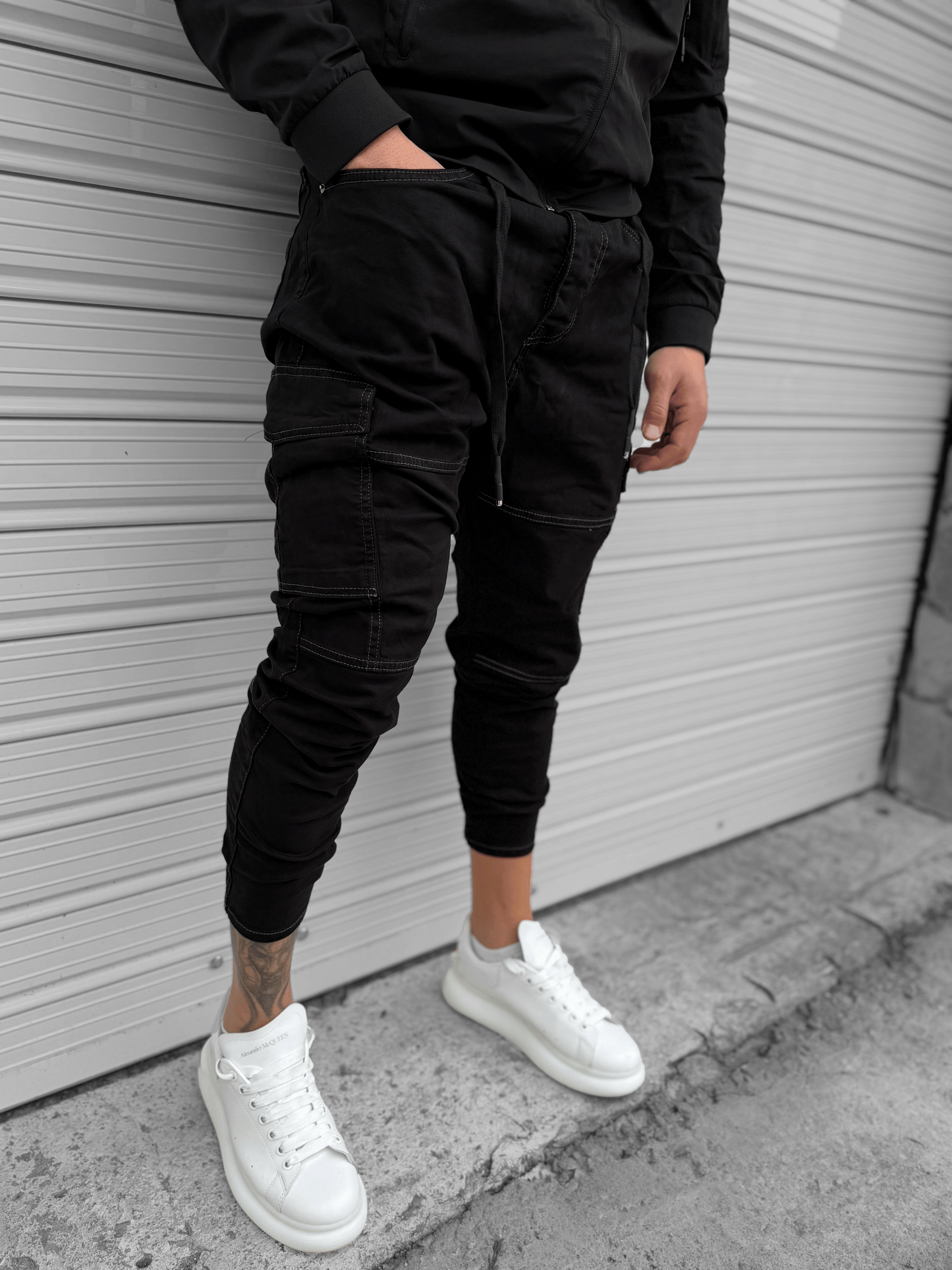 Черен Дънков Панталон "𝐁𝐋𝐀𝐂𝐊 𝐒𝐓𝐑𝐄𝐄𝐓"