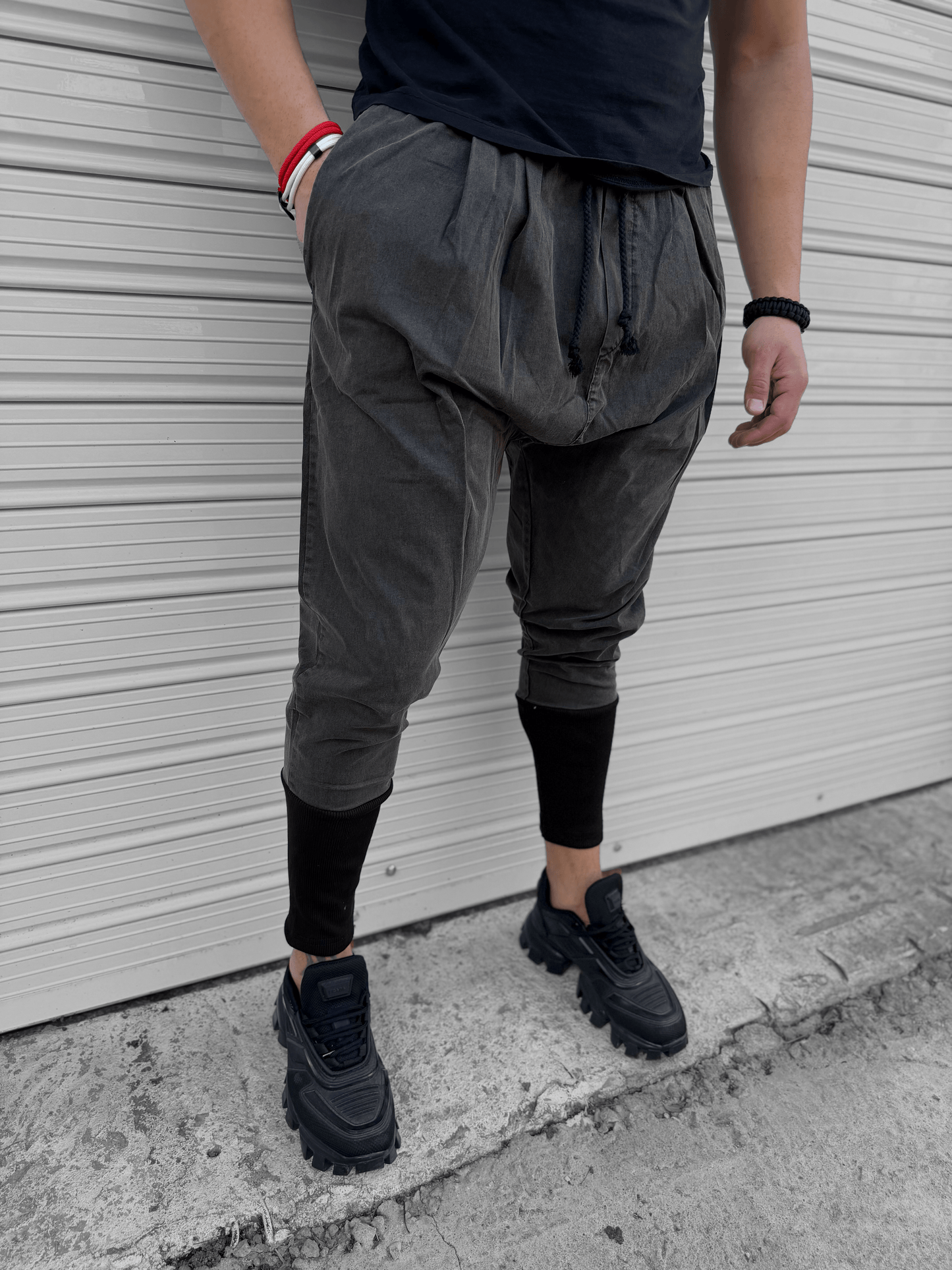 Тъмно Сив Карго "𝐒𝐓𝐎𝐍𝐄 𝐂𝐀𝐆𝐄"