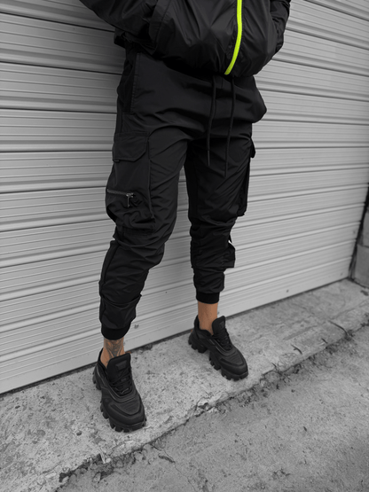 Черен Панталон "𝐁𝐋𝐀𝐂𝐊 𝐆𝐇𝐎𝐒𝐓"