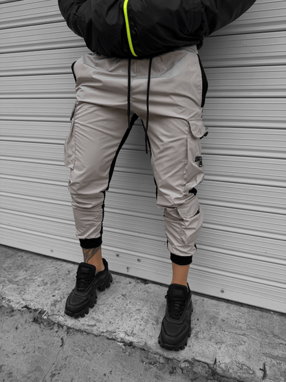 Светло Сив Панталон "𝐆𝐑𝐄𝐘 𝐆𝐇𝐎𝐒𝐓"