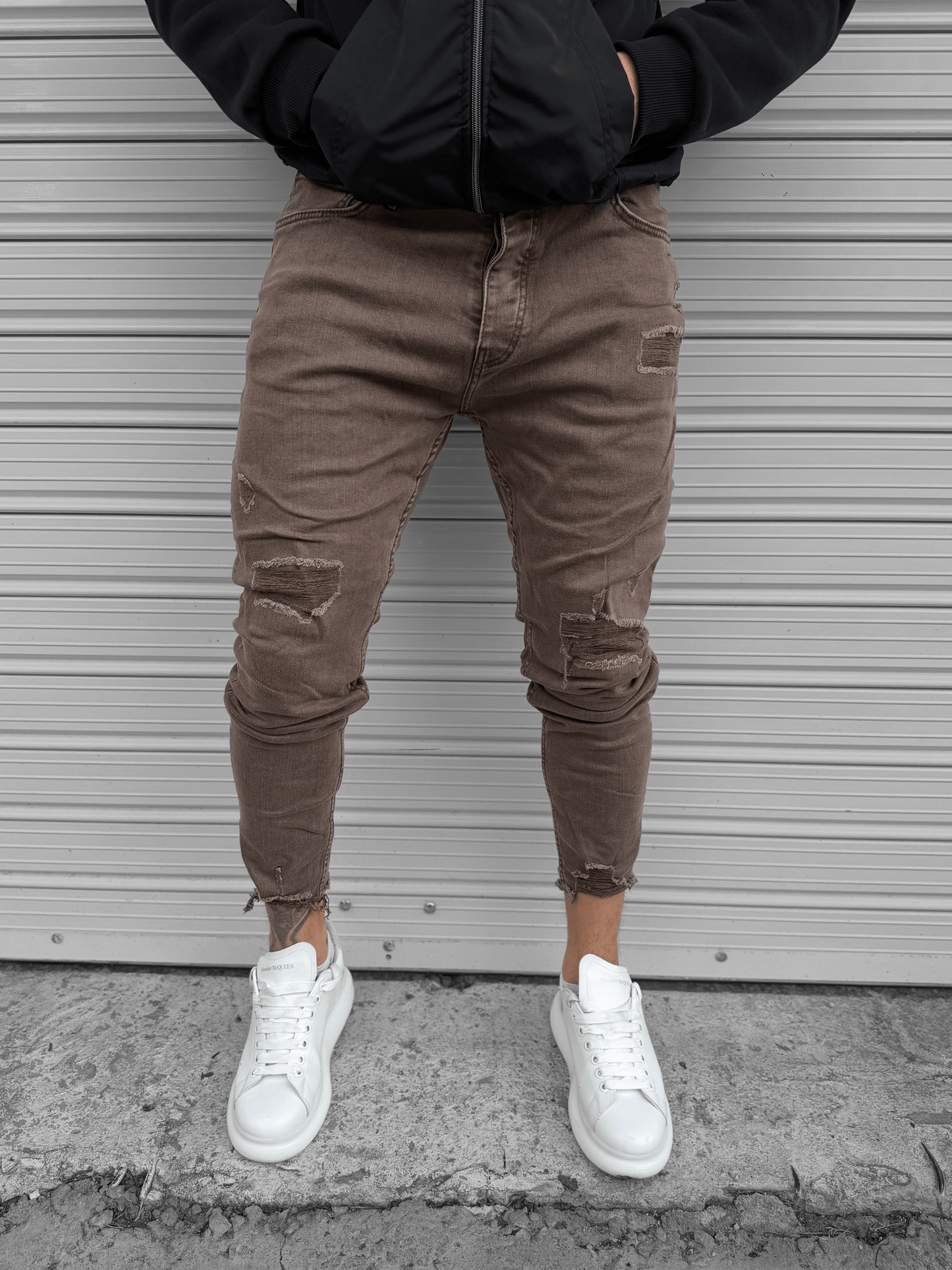 Кафяви дънки с кръпки "𝐕𝐈𝐍𝐓𝐀𝐆𝐄 𝐁𝐑𝐎𝐖𝐍"